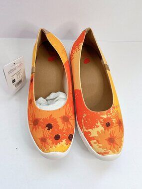 Women’s Size 10.5 UIN Van Gogh Sunflowers Knit Slip-On Shoes Orange